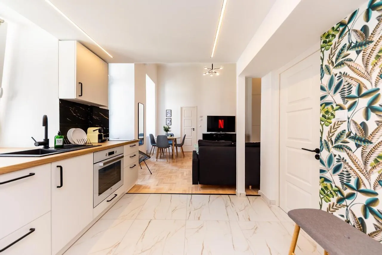 Kiraly Downtown Apartment Budapest 0*,  Hungary